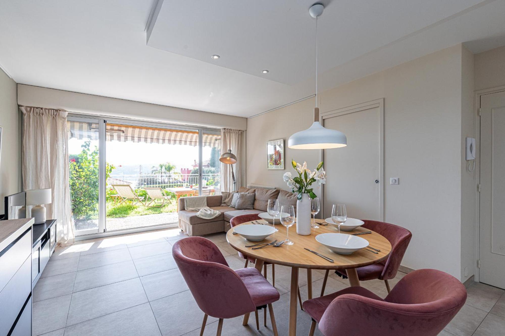 2 Bdr Villefranche-Sur-Mer Sea View Parking And Swimming Pool Exteriör bild