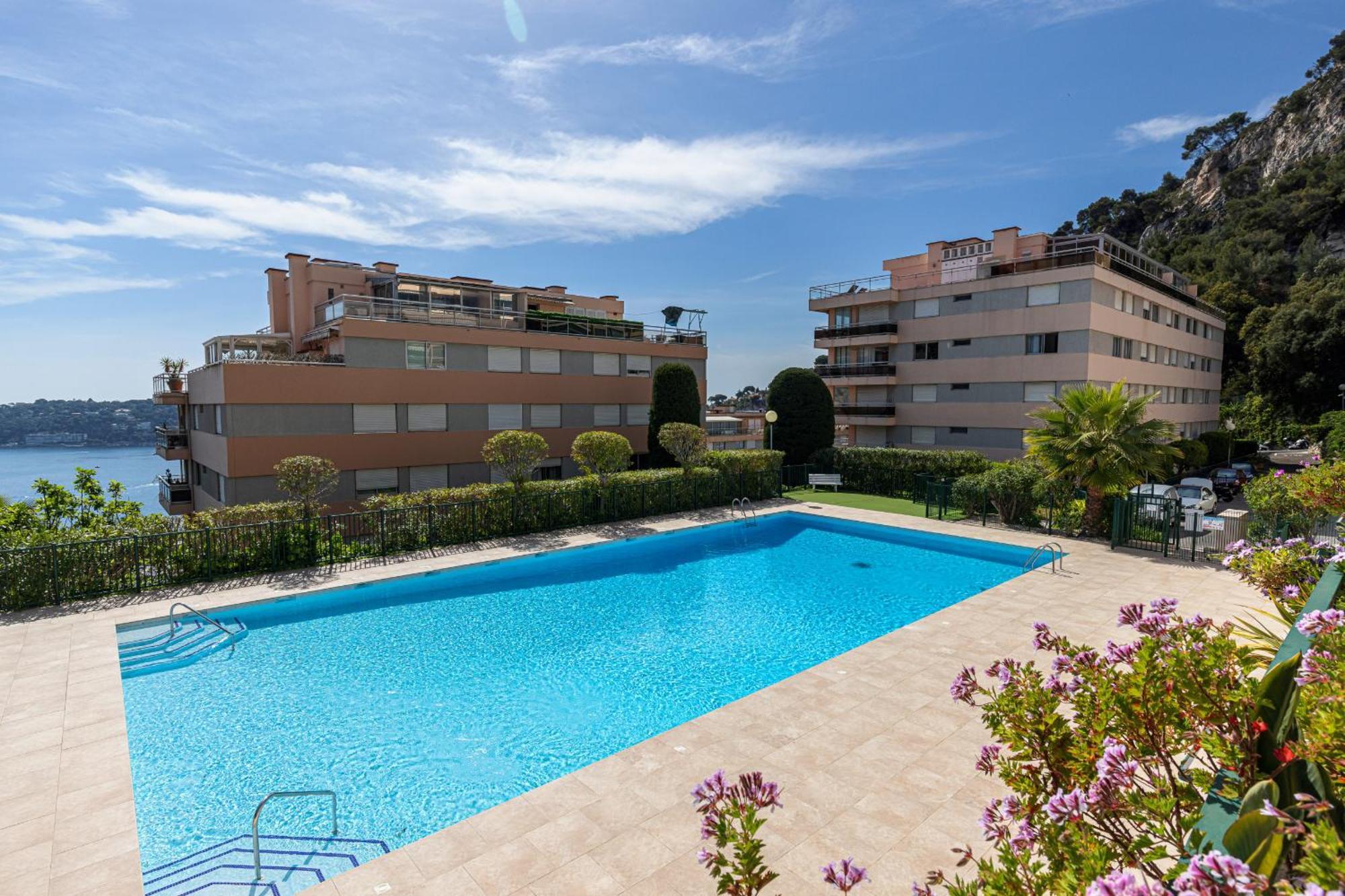 2 Bdr Villefranche-Sur-Mer Sea View Parking And Swimming Pool Exteriör bild